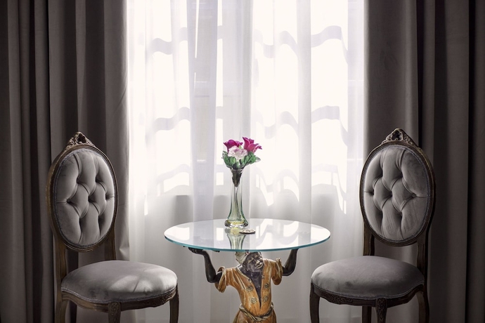 Imagen de la habitación del Hotel Berna, Florencia. Foto 9