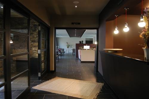 Imagen de los interiores del Hotel Bernat De So. Foto 5