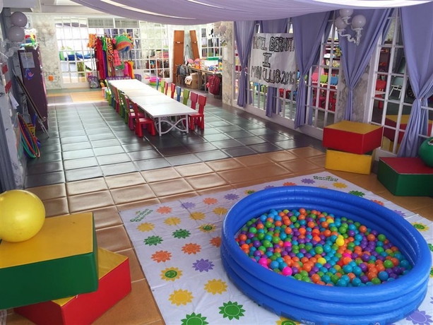 Imagen general del Hotel Bernat II. Foto 16