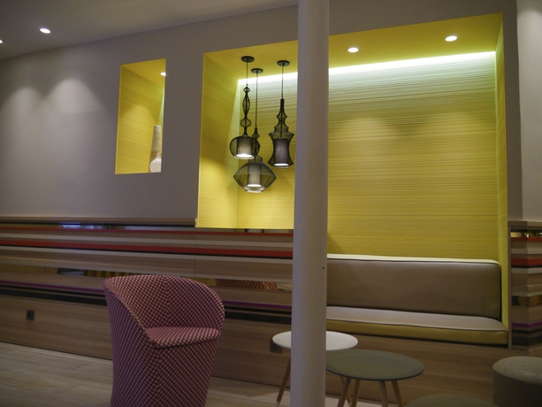 Imagen de los interiores del Hotel Berne Opera. Foto 12