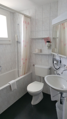 Imagen de la habitación del Hotel Bernerhof. Foto 6