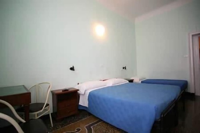 Imagen de la habitación del Hotel Bernheof. Foto 7
