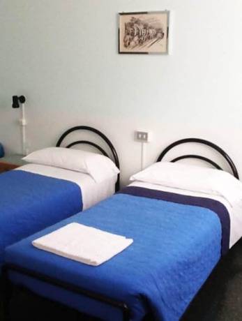 Imagen de la habitación del Hotel Bernheof. Foto 13