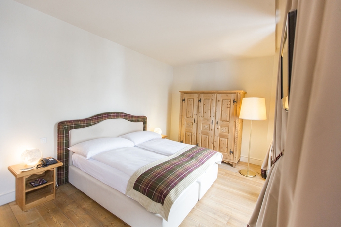 Imagen de la habitación del Hotel Bernina 1865. Foto 8