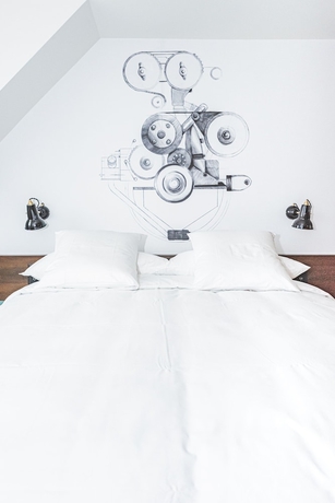 Imagen de la habitación del Hotel Bernina Geneva. Foto 9