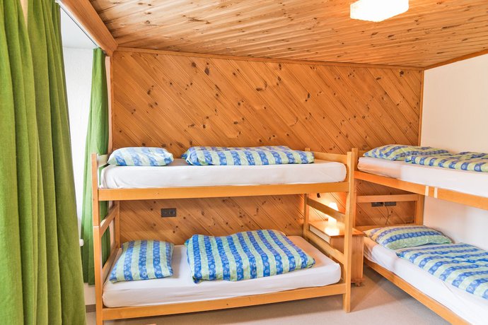 Imagen de la habitación del Hotel Bernina Hospiz - Hostel. Foto 9