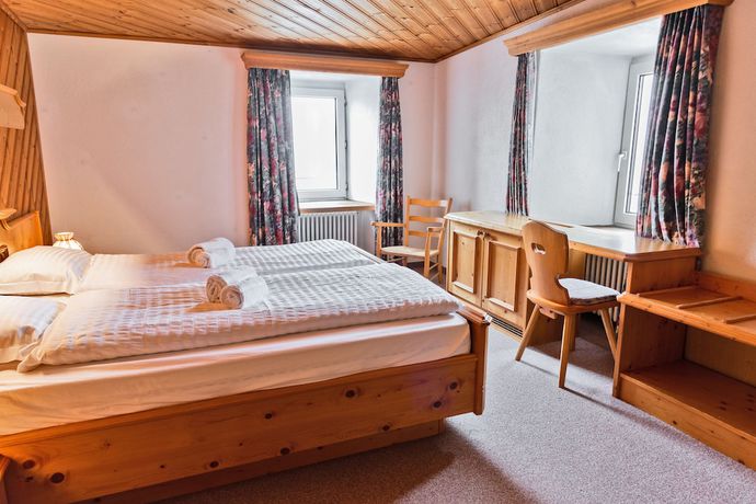 Imagen de la habitación del Hotel Bernina Hospiz - Hostel. Foto 12