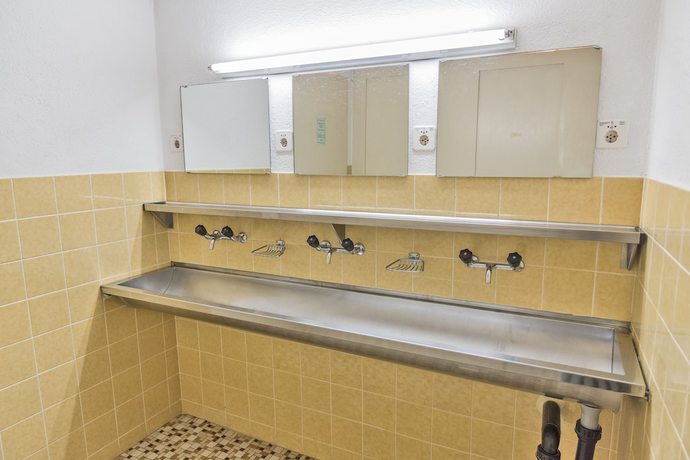 Imagen de la habitación del Hotel Bernina Hospiz - Hostel. Foto 18