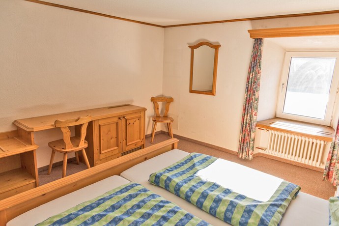 Imagen de la habitación del Hotel Bernina Hospiz - Hostel. Foto 20