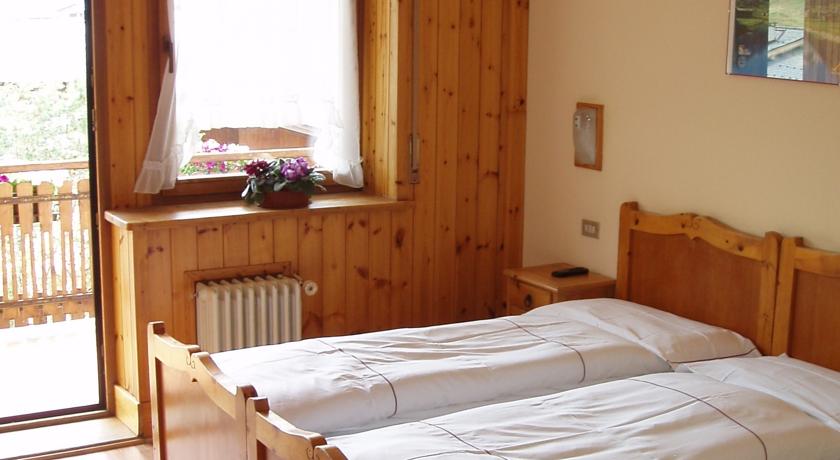 Imagen de la habitación del Hotel Bernina, Livigno. Foto 4