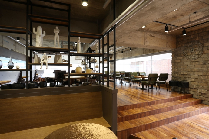 Imagen del bar/restaurante del Hotel Bernoui Seoul. Foto 3