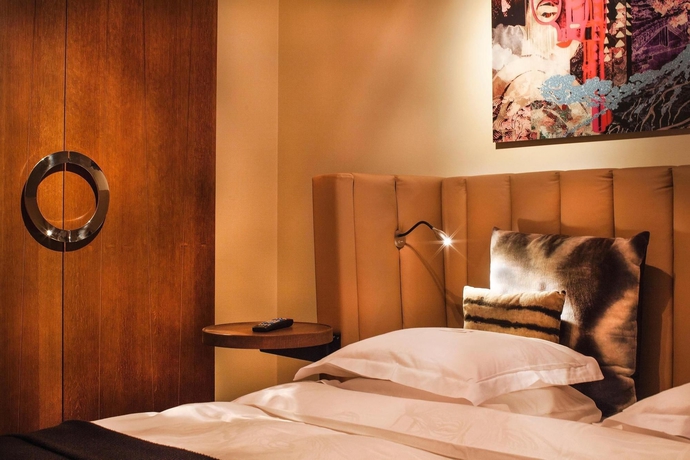 Imagen de los exteriores del Hotel Berns, Historical Boutique and House Of Entertainment Since 1863. Foto 11