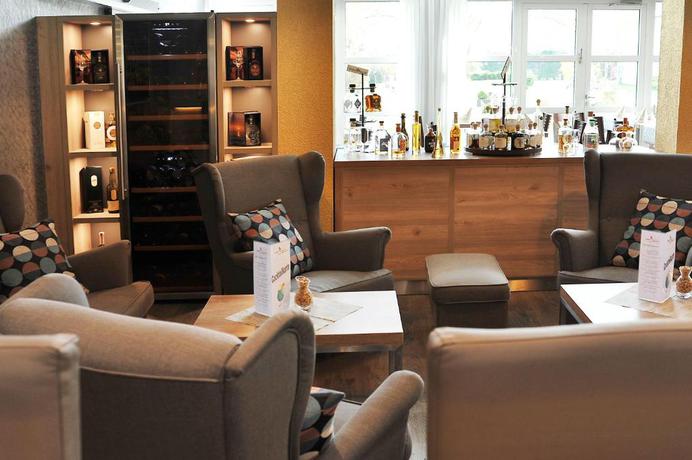 Imagen general del Hotel Bernstein Acamed Resort. Foto 16