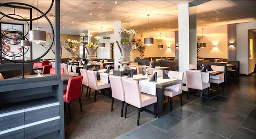 Imagen general del Hotel Bernstein Salzland Center. Foto 8