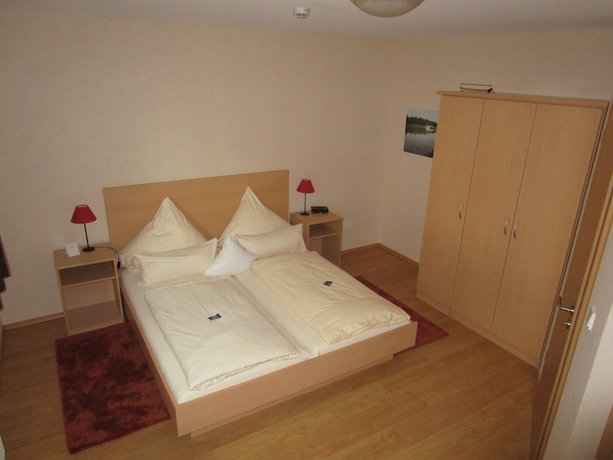 Imagen de la habitación del Hotel Bernsteinsee, Sassenburg. Foto 18