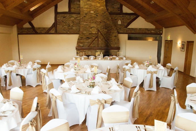 Imagen de los interiores del Hotel Bernwood Park. Foto 11