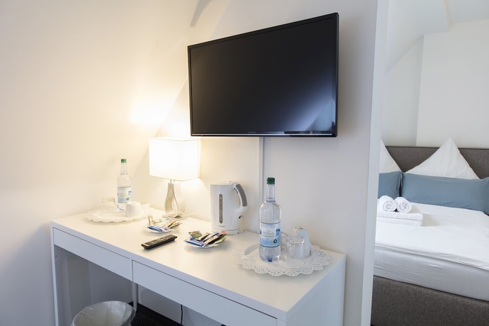 Imagen de la habitación del Hotel Berolina Haus. Foto 10