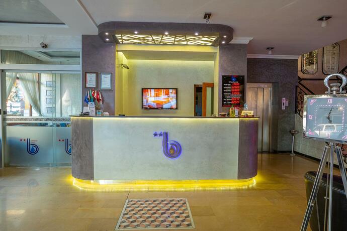 Imagen general del Hotel Berrak Otel. Foto 39