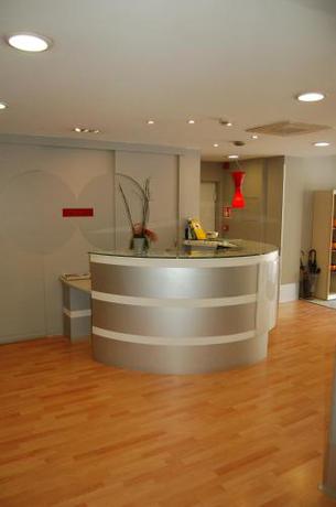 Imagen general del Hotel Berri Versalles. Foto 5