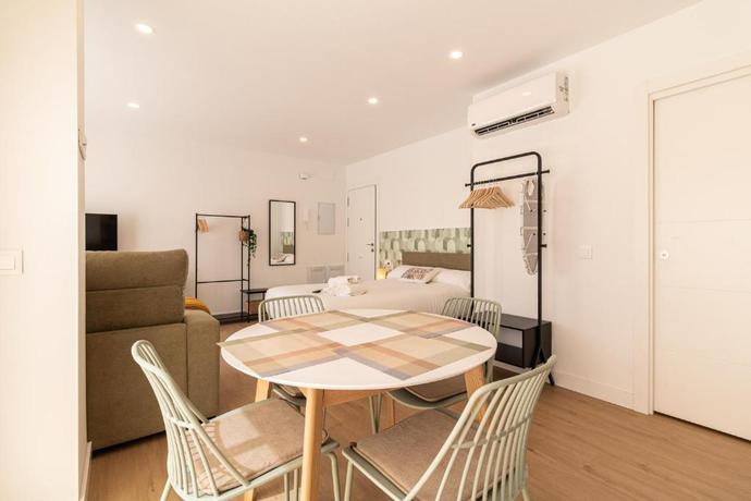 Imagen de la habitación del Hotel Berrocal Signature Apartments. Foto 7