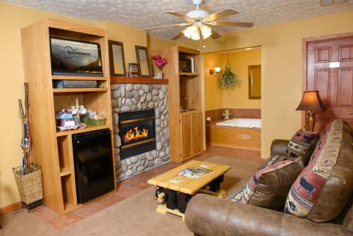 Imagen de la habitación del Hotel Berry Springs Lodge. Foto 3