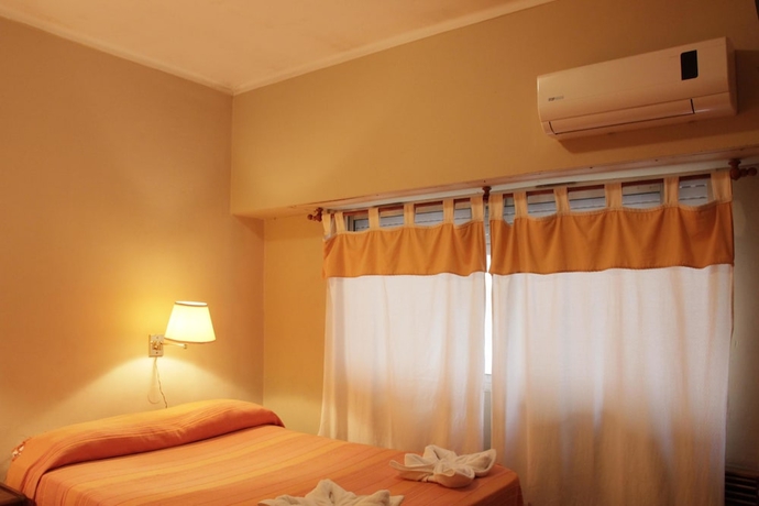 Imagen de la habitación del Hotel Bertaina. Foto 10