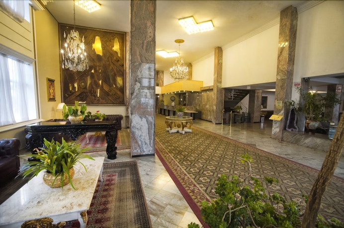 Imagen de los interiores del Hotel Bertaso. Foto 16
