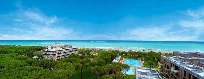 Imagen de los exteriores del Hotel Bertha, Lido Di Jesolo. Foto 7