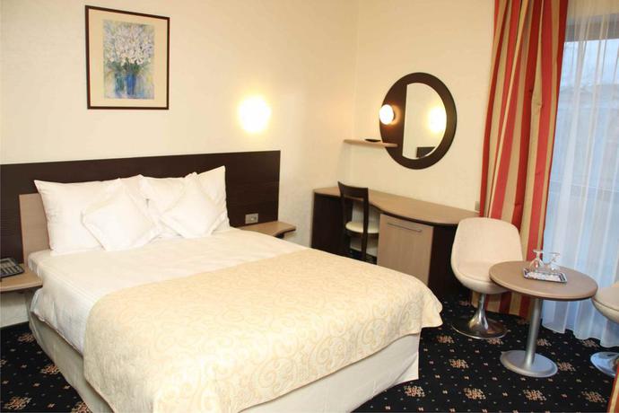 Imagen de la habitación del Hotel Berthelot Bucharest. Foto 7