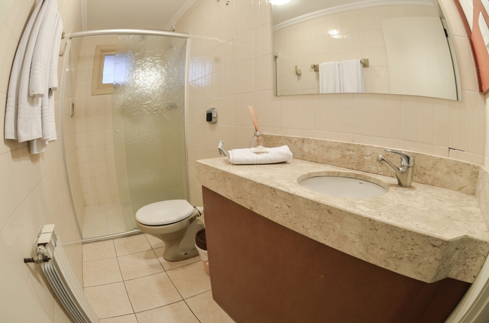 Imagen de la habitación del Hotel Bertoluci. Foto 16