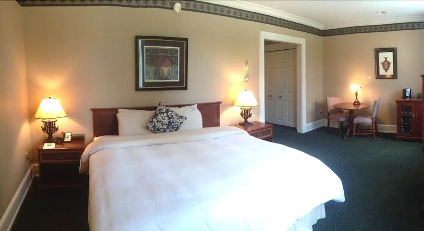 Imagen de la habitación del Hotel Bertram Inn At Glenmoor. Foto 9