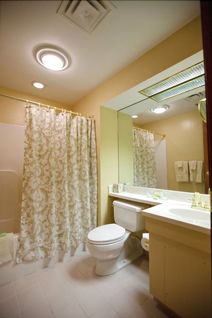 Imagen de la habitación del Hotel Bertram Inn At Glenmoor. Foto 10