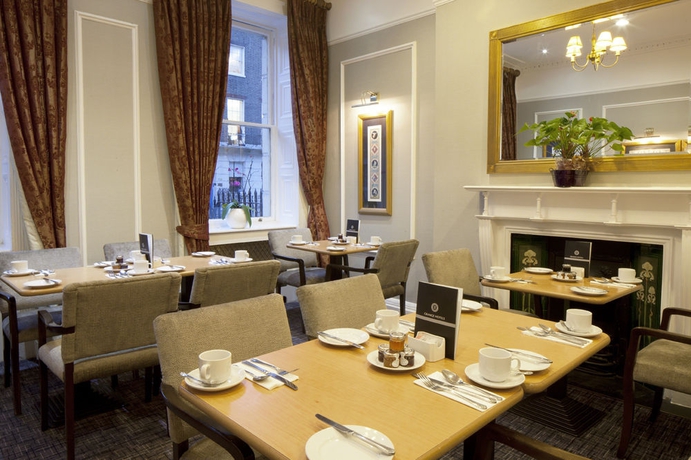 Imagen del bar/restaurante del Hotel Bertrand's Townhouse. Foto 2