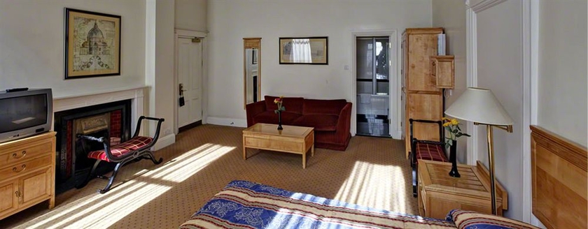 Imagen de la habitación del Hotel Bertrand's Townhouse. Foto 10