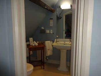 Imagen de la habitación del Hotel Beryl. Foto 3
