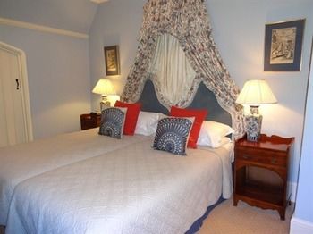 Imagen de la habitación del Hotel Beryl. Foto 7