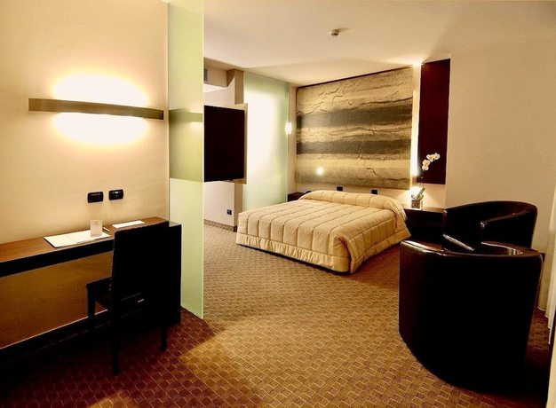 Imagen de la habitación del Hotel Bes Cremona Soncino. Foto 13