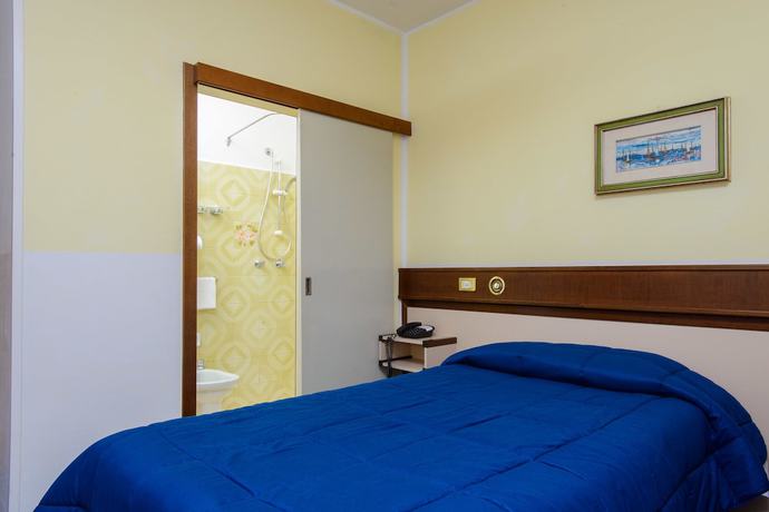 Imagen de la habitación del Hotel Bes Papa San Pellegrino Terme. Foto 18