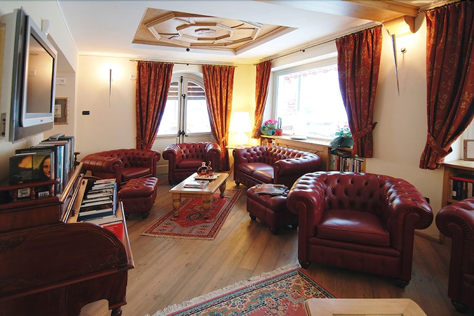 Imagen de los interiores del Hotel Bes and Spa. Foto 19