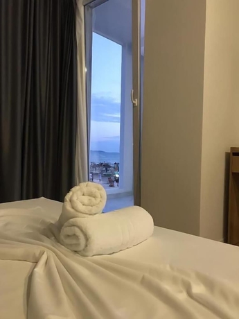 Imagen de la habitación del Hotel Besani. Foto 6