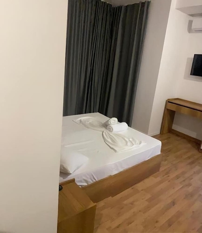 Imagen de la habitación del Hotel Besani. Foto 11