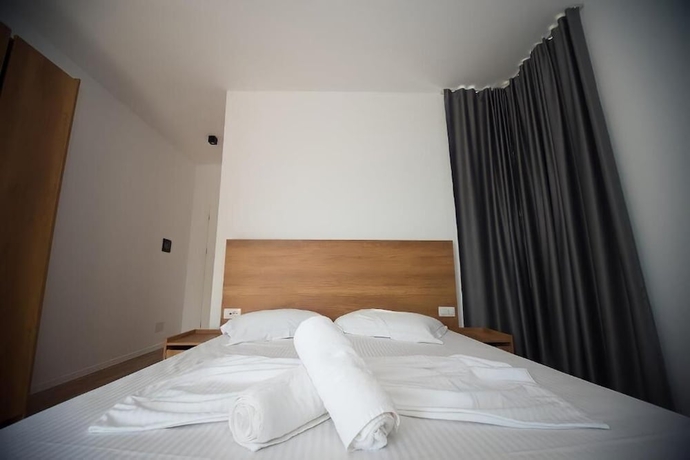 Imagen de la habitación del Hotel Besani. Foto 12