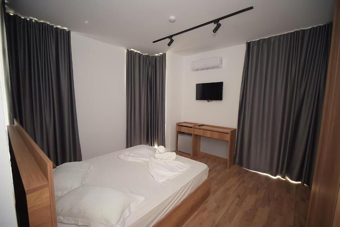 Imagen de la habitación del Hotel Besani. Foto 15