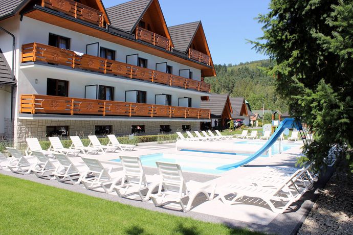Imagen de la piscina del Hotel Beskidian. Foto 17
