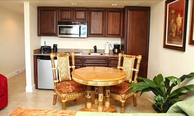 Imagen de la habitación del Hotel Beso Del Sol Resort. Foto 11