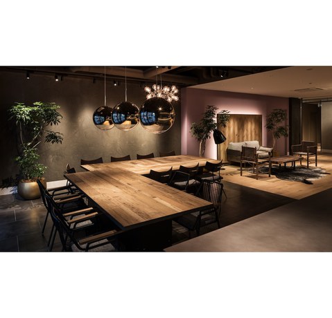 Imagen del bar/restaurante del Hotel Bespoke Shinjuku. Foto 2