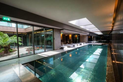 Imagen de la piscina del Hotel Bessa Baixa. Foto 10