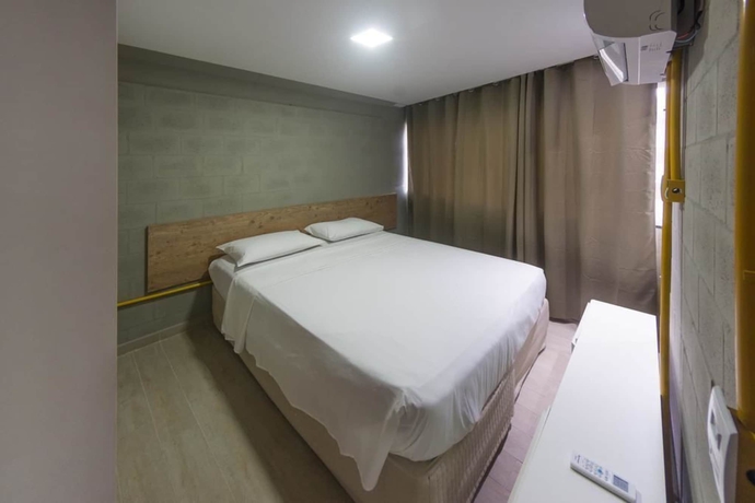 Imagen de la habitación del Hotel Bessa Golden Flats. Foto 5