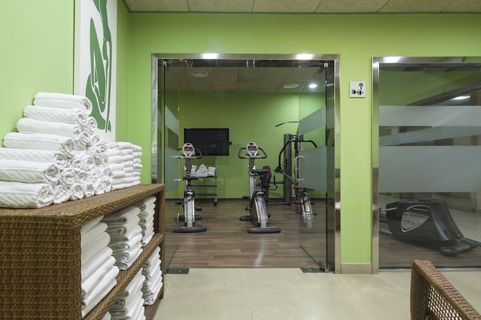 Imagen de los interiores del Hotel Best 4 Barcelona. Foto 18