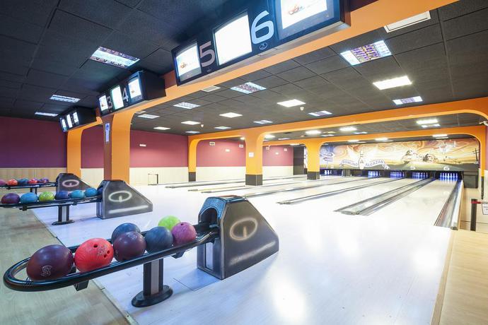 Imagen de los interiores del Hotel Best Alcazar. Foto 16